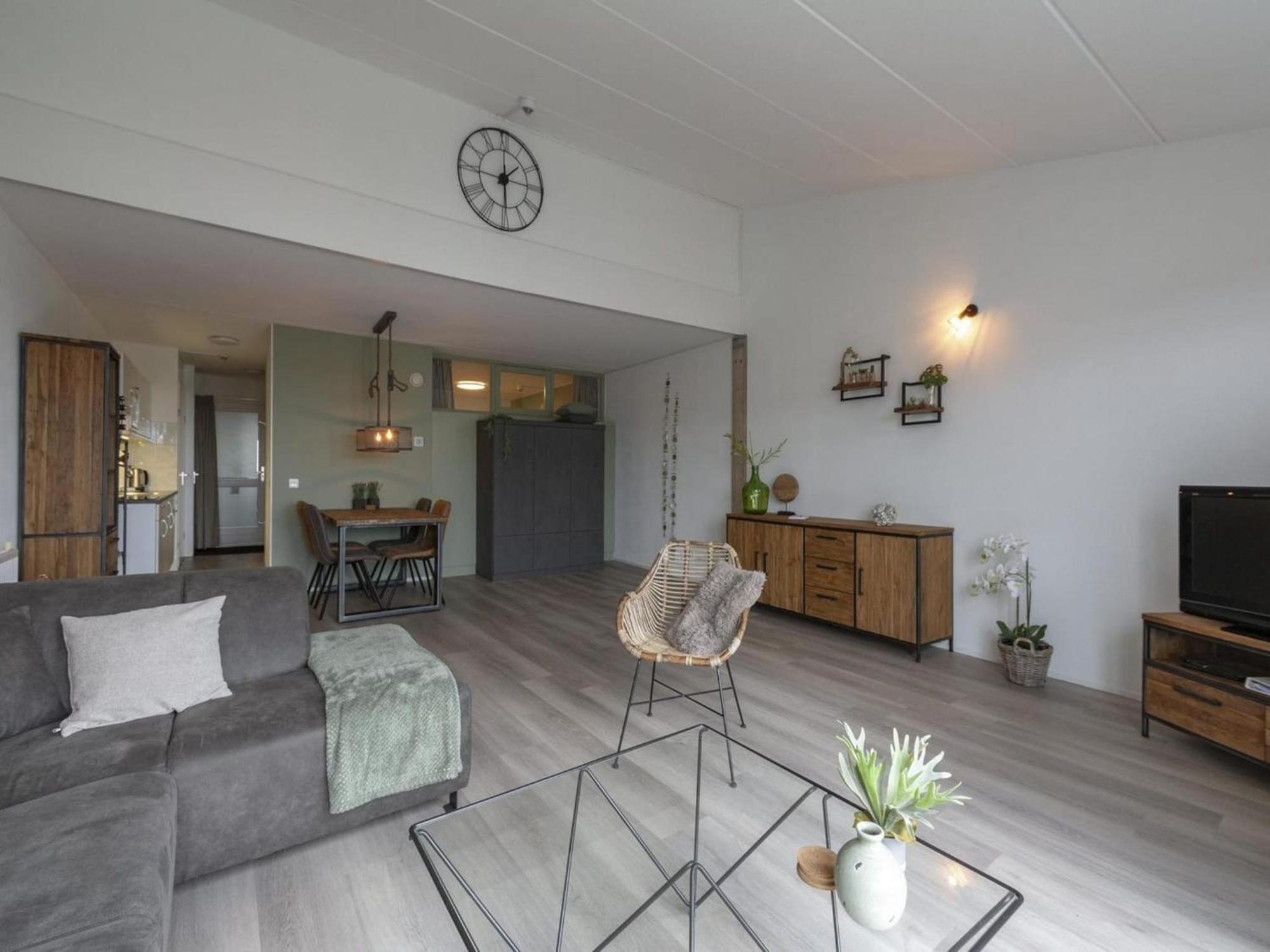 Seaside Apartment With Balcony Julianadorp Exterior photo